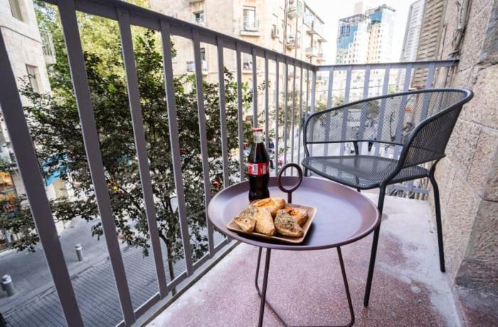 Ben Yehuda, 3 Lovely Flats In The Same Building Jerusalem Ngoại thất bức ảnh