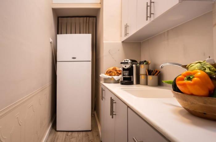 Ben Yehuda, 3 Lovely Flats In The Same Building Jerusalem Ngoại thất bức ảnh